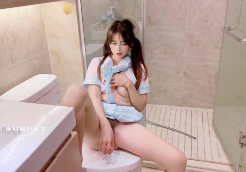 em-sinh-vien-thu-dam-them-khat-dit-nhau-cung-ban-trai